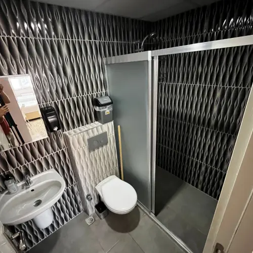 Kolej Şube Üç Kişilik Oda