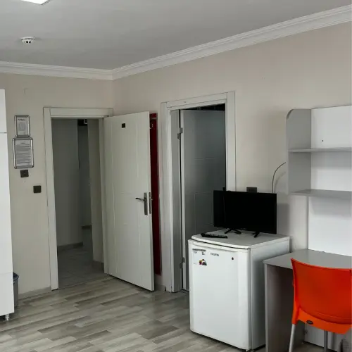 Kolej Şube Üç Kişilik Oda